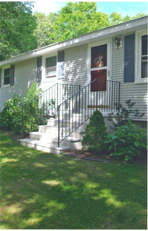 Precast concrete steps are an easy way to add a durable and easy maintain elevated entry into a home or up to a raised porch. Precast steps by Jolley Precast | Concrete steps, Outdoor ...