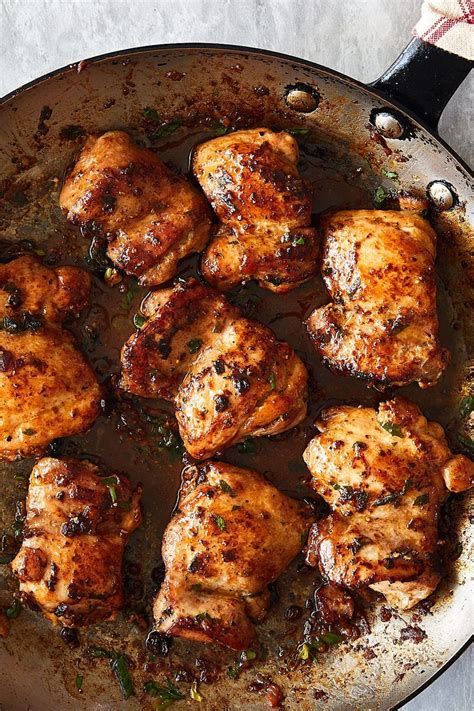 Boneless, skinless chicken thigh recipes. Succulent and amazingly flavorful 10-minute pan-fried ...