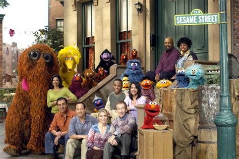 Sesame Street Presents The Street We Live On 2004