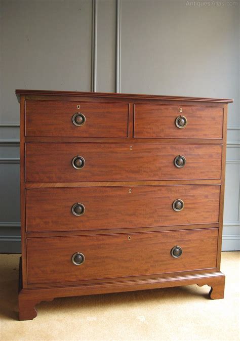 Solid Mahogany Chest Of Drawers Antiques Atlas
