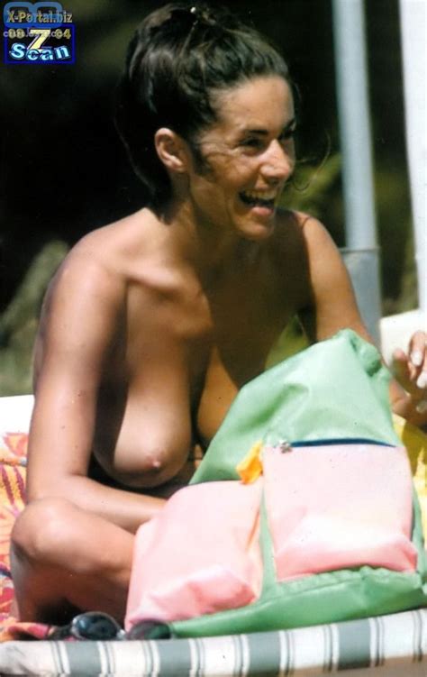 Emanuela Folliero Nackt Bilder Onlyfans Leaks Playboy Fotos Sex Szene