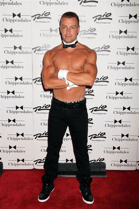joey lawrence shirtless chippendales chippendales dancers and hot hunks pinterest joey