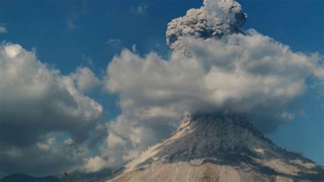Volcán De Colima Es De Los Más Activos De México El Heraldo De México