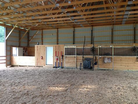 Beyond our tack trunks for sale, we also have a selection of stall curtains, show banners, bandage slings, stall guards, horse blankets. diy horse stall slide outdoor | Horse Stalls with Tack Room and Arena Viewing Area | Horse stalls