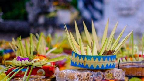 Tradisi Hari Raya Galungan Dan Kuningan Yang Dilakukan Umat Hindu Di Bali