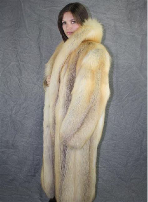 golden island fox fur coat fur coat fur fashion fox fur coat