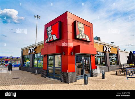 Kfc Store Front Hi Res Stock Photography And Images Alamy