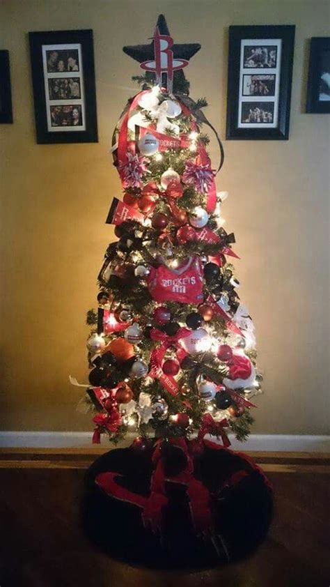 Houston mommy and lifestyle blogger | moms without answers. CHRISTMAS TREE~Houston Rockets Christmas Tree | Christmas ...