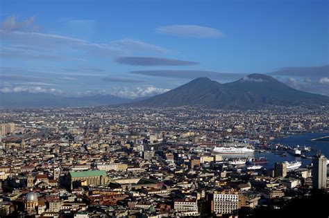 La bella lettera del ragazzo di Ravenna: Ho visitato Napoli in gita, è ...