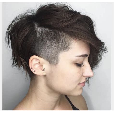 40 Edgy Pixie Cuts 2022