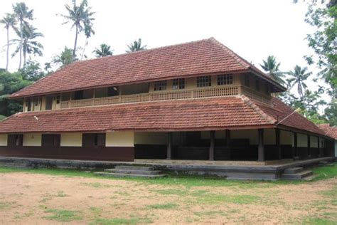 Paliam Nalukettu Chendamangalam Paliam Nalukettu Muziris Heritage