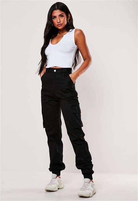 Black Plain Cargo Pants Missguided Cargo Pants Women Outfit Cargo