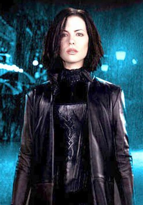 pin by clarissa russell on favourite movie costumes underworld selene kate beckinsale