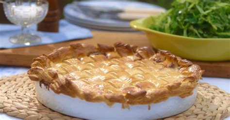 You can even roll it out, line the tart. Mary Berry chicken and bacon lattice pie recipe on Mary ...