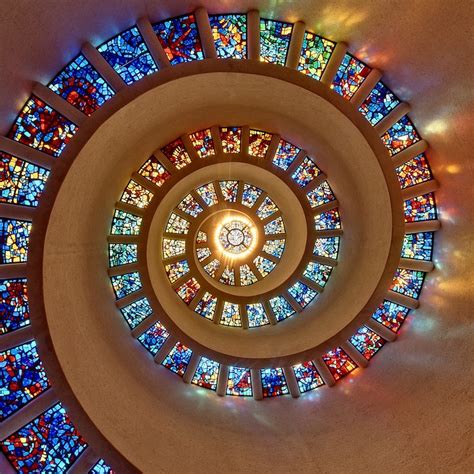 7 of the most beautiful stained glass windows in the world