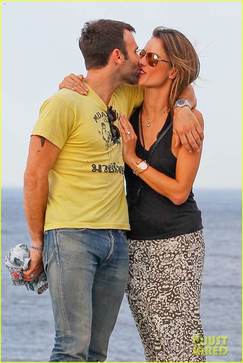 Alessandra Ambrosio And Jamie Mazur Share A Kiss During Romantic Bondi
