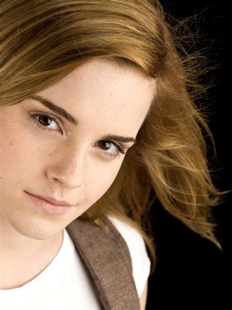 Emma Watson Celebrity Wallpaper 202 Non Retina Ipad Wallpaper Hd