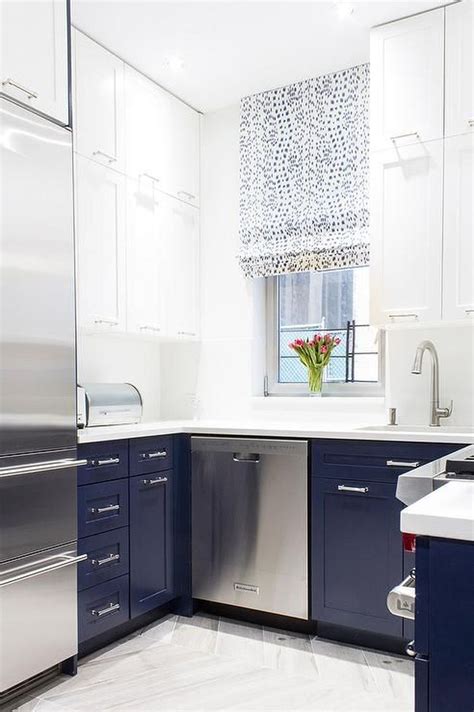Inspiring Blue And White Kitchen Color Ideas 01 Homyhomee