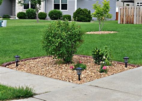 Landscaping Ideas You Can Try Out These Driveway Landscapes With Low