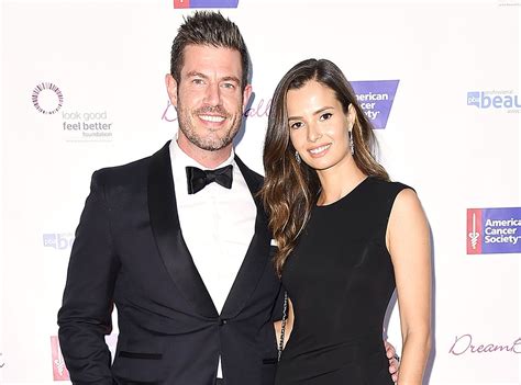 The Bachelor Star Jesse Palmer Is Engaged To Model Emely Fardo E