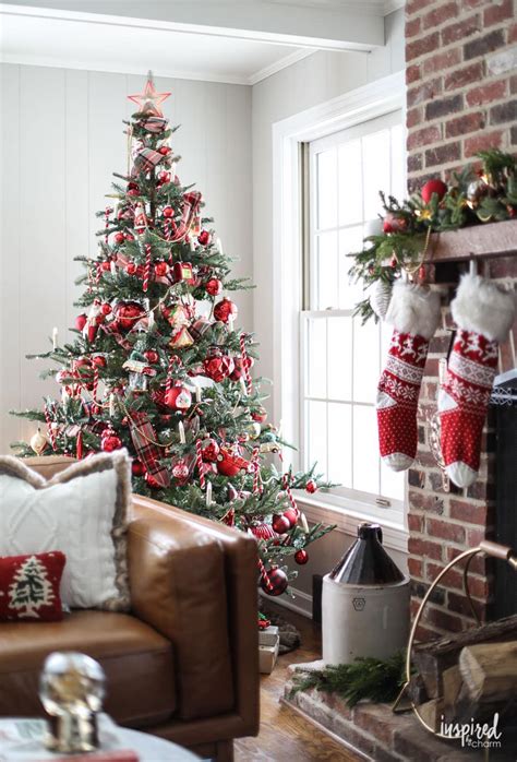 We believe in helping you find the product that is right for you. 20+ Ideas for Beautiful and Festive Christmas Tree Decorations
