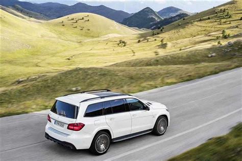 Mercedes Benz Gls Review Go Large Express And Star