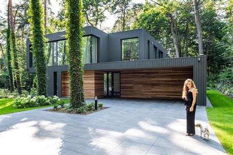 House Blended Into The Forest L Z3z Architekci