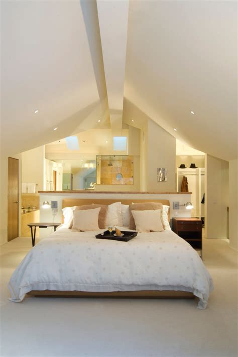 The united states fire administration estimates that in just a two year period, from 2006 to 2008, close to 10,000 residential attic fires occurred, resulting in nearly half a billion dollars worth of damage. 60 Attic Bedroom Ideas (Many Designs with Skylights)