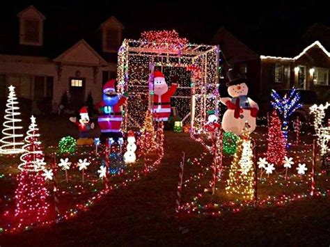 10 Best Neighborhoods To See Christmas Lights In Atlanta Trips To