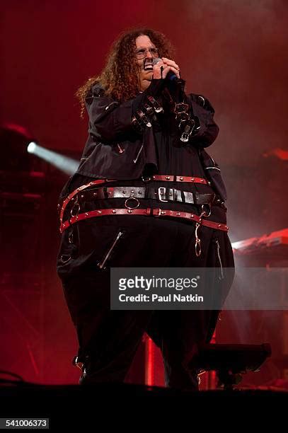 Weird Al Yankovic 223 Photos And Premium High Res Pictures Getty Images