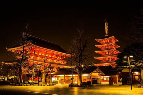 Sensoji Temple In Asakusa Tokyo Japan Web Magazine