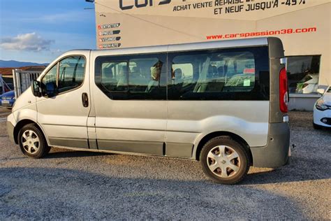 Renault Trafic Passenger L2h1 1200 Kg 20 Dci 90 Authentique Cars