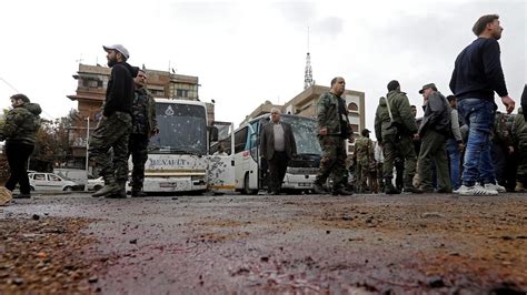 40 Iraqis Killed As Twin Blasts Hit Damascus Old City Youtube