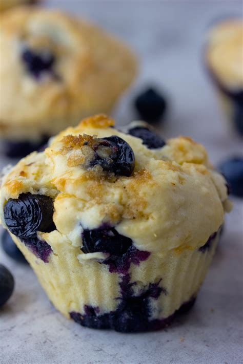 8 low calorie desserts that still taste like heaven. Blueberry Muffins (low-fat) - Savvy Naturalista