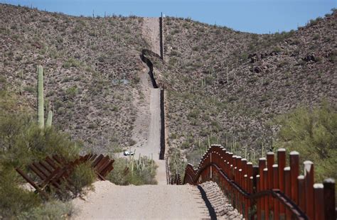 Montana Firm Wins 172m Contract To Replace Fencing On Arizona Mexico