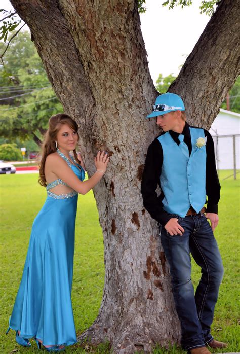 Pin By Amber Sanford On My Work Sanford Photography Prom Couples