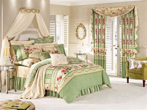 This comforter set brings a fresh new look to your bedroom or your child's bedroom. HomeChoice Annique duvet and comforter sets | Comforter ...