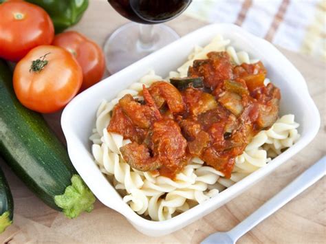 New users can meet the $20 threshold quickly as there's a $20 bonus for strategy three: Turn your recipes into cash! - www.scliving.coop