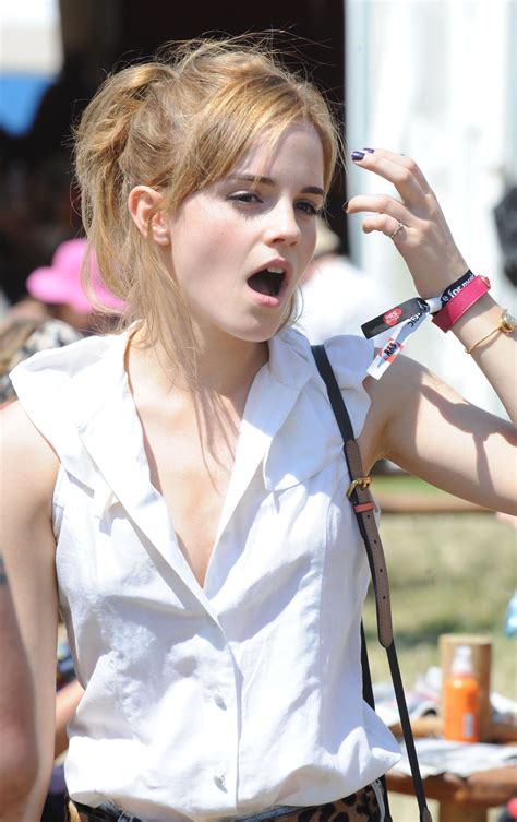 Shes Not Yawning Emma Watson Pics Emma Watson Hot Ema Watson Emma
