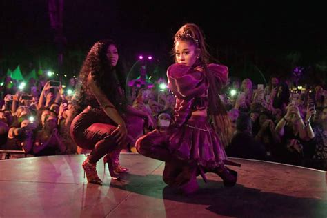 Ariana Grande Brought Nicki Minaj Nsync Diddy And More Onstage