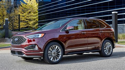 2021 Ford Edge Buyers Guide Reviews Specs Comparisons