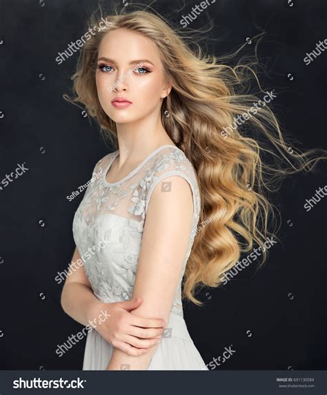Blonde Fashion Girl Long Shiny Curly Stock Photo Edit Now 691130584