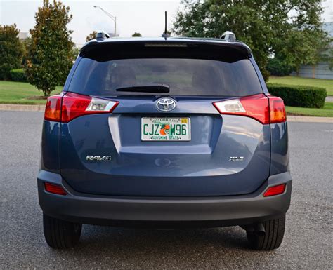 2014 Toyota Rav4 Xle Fwd Review And Test Drive