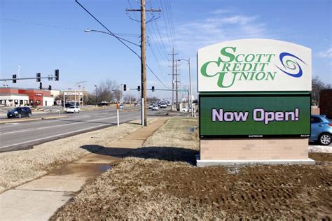 Scott Credit Union Opens Second St Louis County Location St Louis