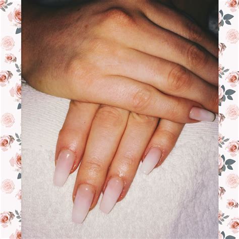 Natural Ombré Acrylic Nails Used Whiteandnaturalandclear Acrylic Powder