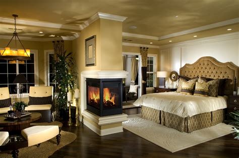 25 Fantastic Master Bedroom Collections