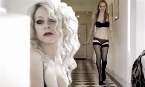 Avril Lavigne Goodbye Video Sk8r Girl Unveils Her Sultry Side In Grown