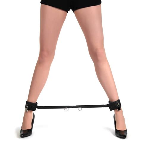 Bondage Boutique Expandable Spreader Bar With Leather Cuffs Bondage