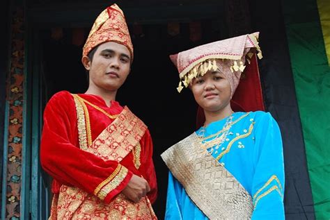 Pakaian Adat Orang Minang Galeri Nusantara