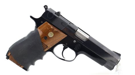 Smith And Wesson Model 39 2 Caliber 9mm Luger